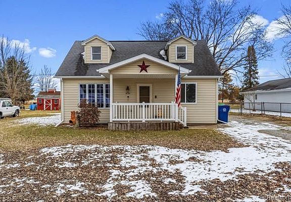 2nd image of 5135 Youngstown Pl