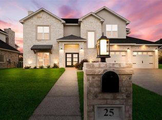 25 N Shore Cir, Waco, TX 76708