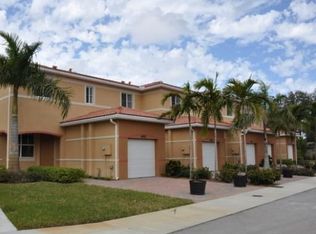 4904 SW 30 Ter, Davie, FL 33312