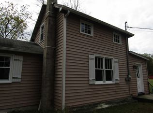 1295 Kroucher Rd, Stroudsburg, PA 18360