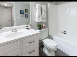 49120 Denton Rd APT 24, Belleville, MI 48111