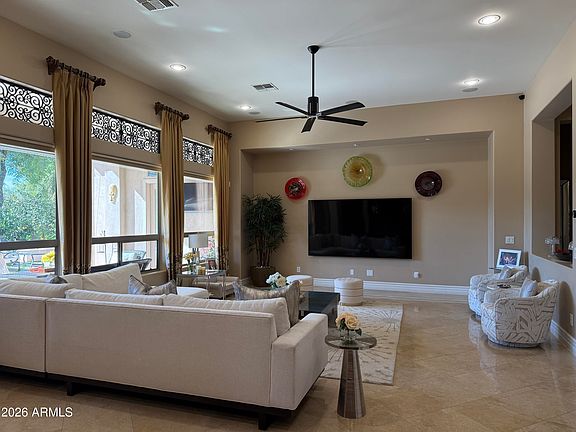 5th image of 305 W GRAND CANYON Drive