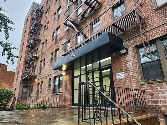 Rented by null | media 6