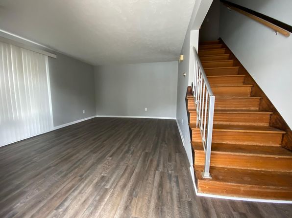 1395 S 5th St APT D