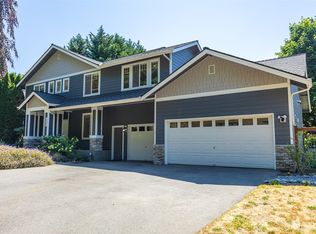 23327 NE 142nd Pl, Woodinville, WA