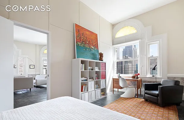 Rented by Compass | media 21