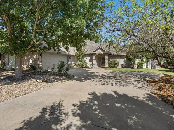 4007 Angelina Ct N, Granbury, TX 76049