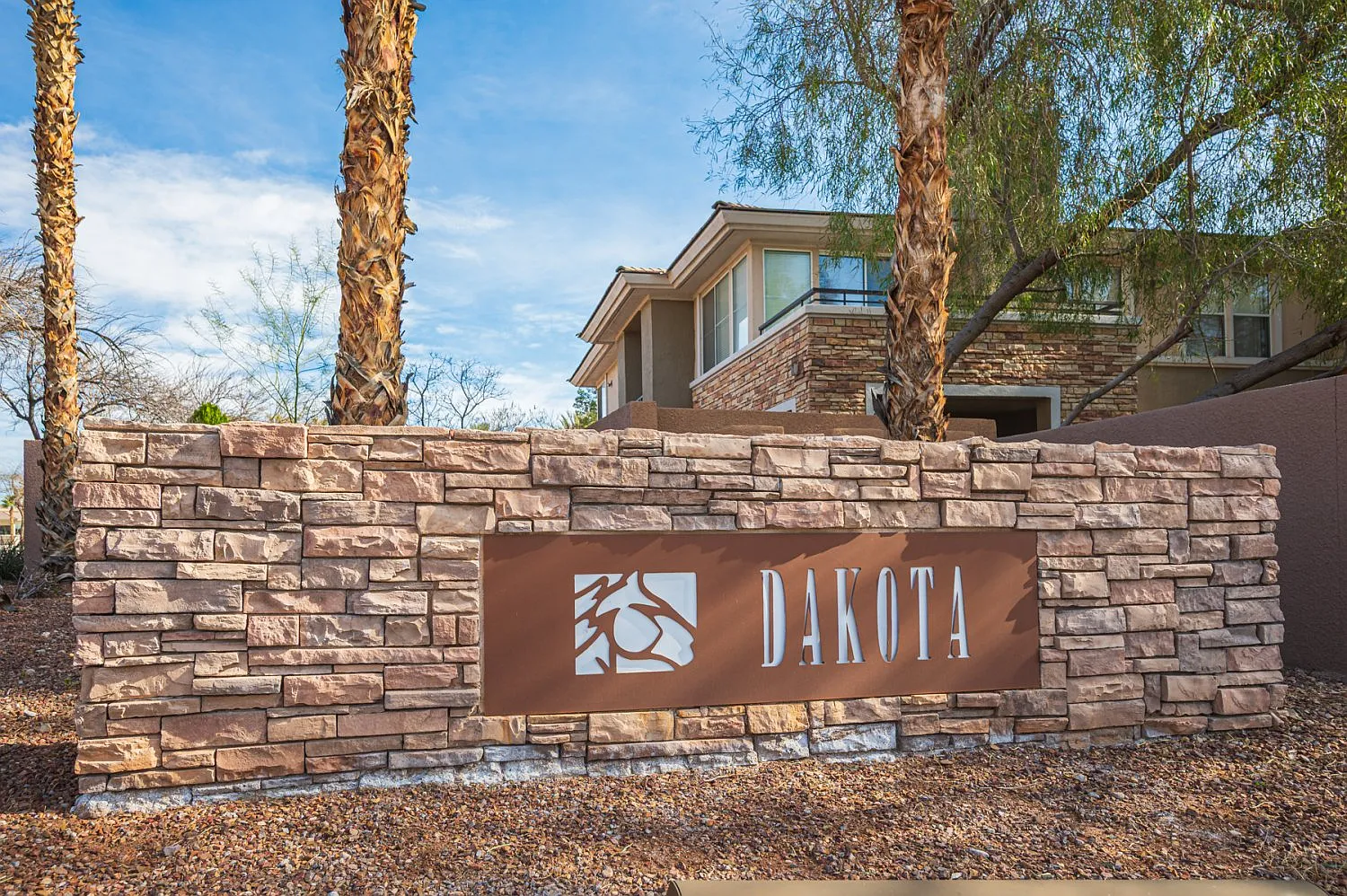 3 bed, 1707 sqft, $1,900 — Photo 3