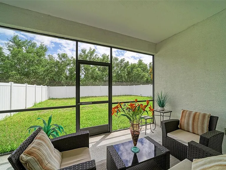 4650 Woodbrook Dr — Photo 36