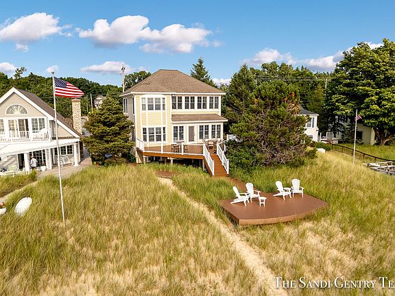 2nd image of 18981 N Shore Dr