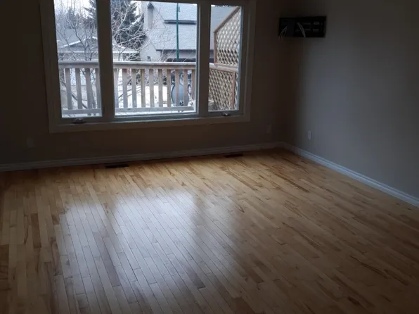 166 Glendale Blvd #166, Red Deer, AB T4P 2P7
