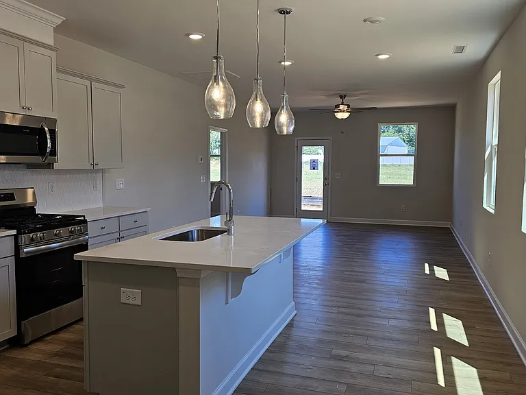 108 Fairwinds Dr — Photo 5