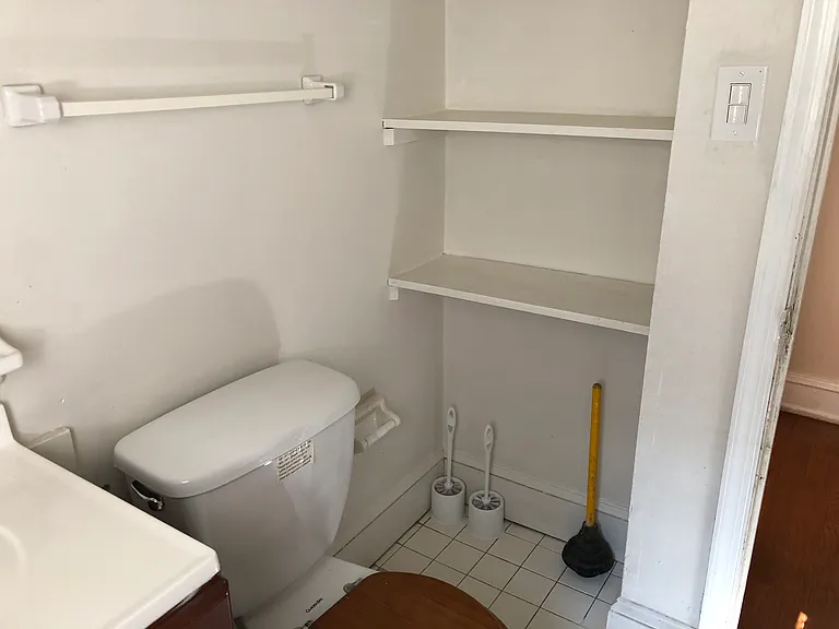 3815 Hamilton St — Photo 15