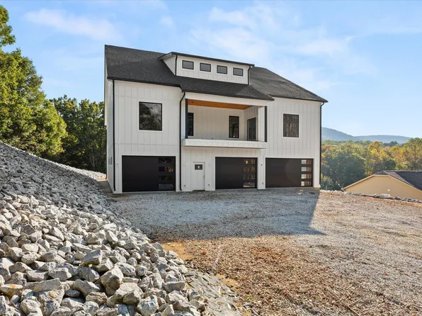 4715 State Park Rd, Travelers Rest, SC 29690