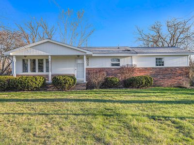 6009 E Hill Rd, Grand Blanc, MI, 48439