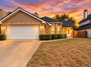 912 Turner Ct, Cedar Hill, TX 75104