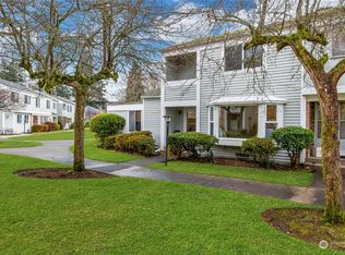 8622 Onyx Dr SW UNIT D, Tacoma, WA 98498