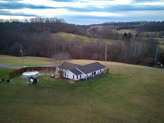 3rd image of 730A Kittle Rd