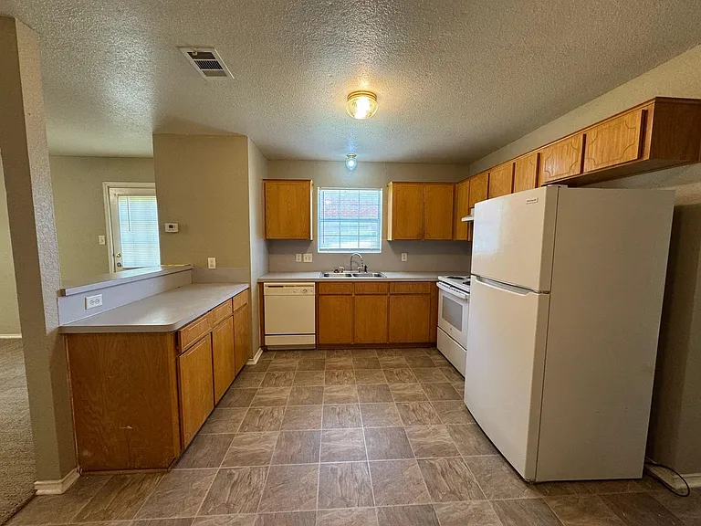 4303 Deek Dr — Photo 5