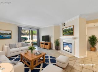 5805 Oak Bend Ln UNIT 211, Oak Park, CA 91377