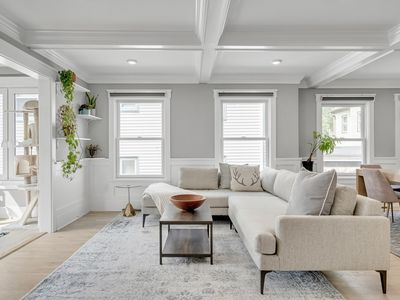 27 Central Rd #1, Somerville, MA, 02143