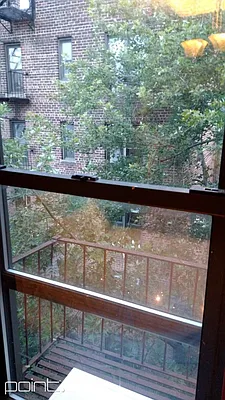 Rented by Point NYC | media 21