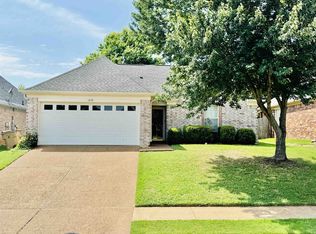 1219 Breezy Valley Dr, Cordova, TN 38018