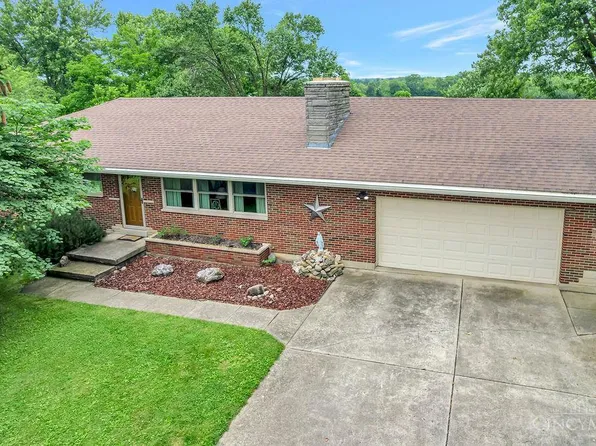 1880 Hogue Rd, Hamilton, OH 45013