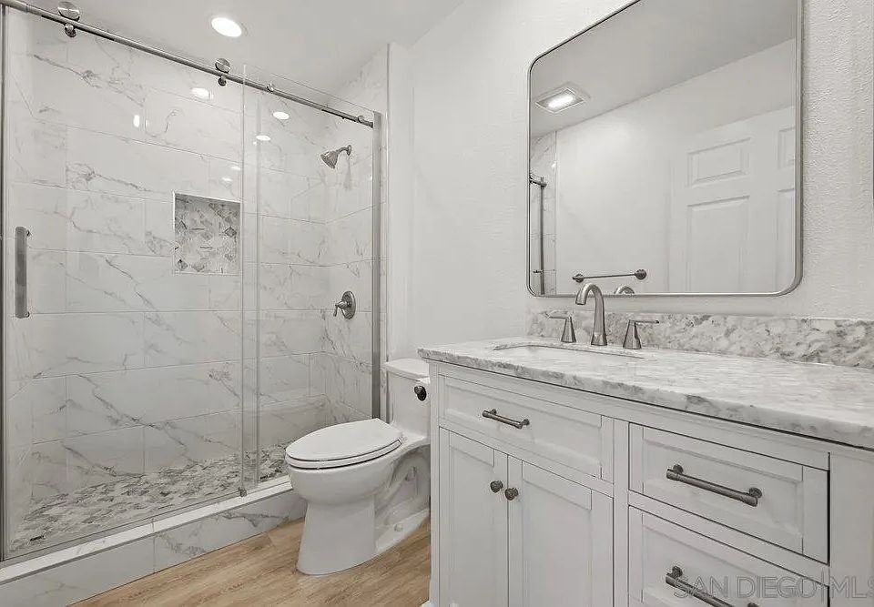 1st image of 155 Rosebay Dr APT 40
