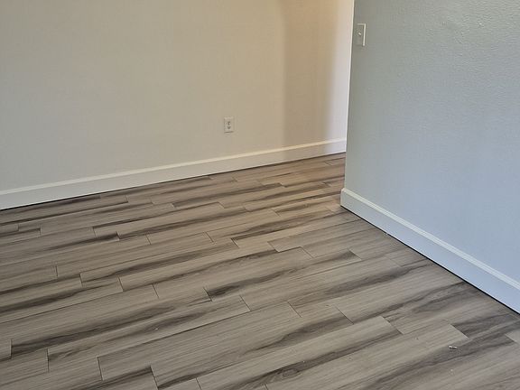 5th image of 6830 N Columbia Way APT 11