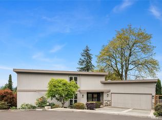 10701 NE 42nd Pl, Kirkland, WA 98033