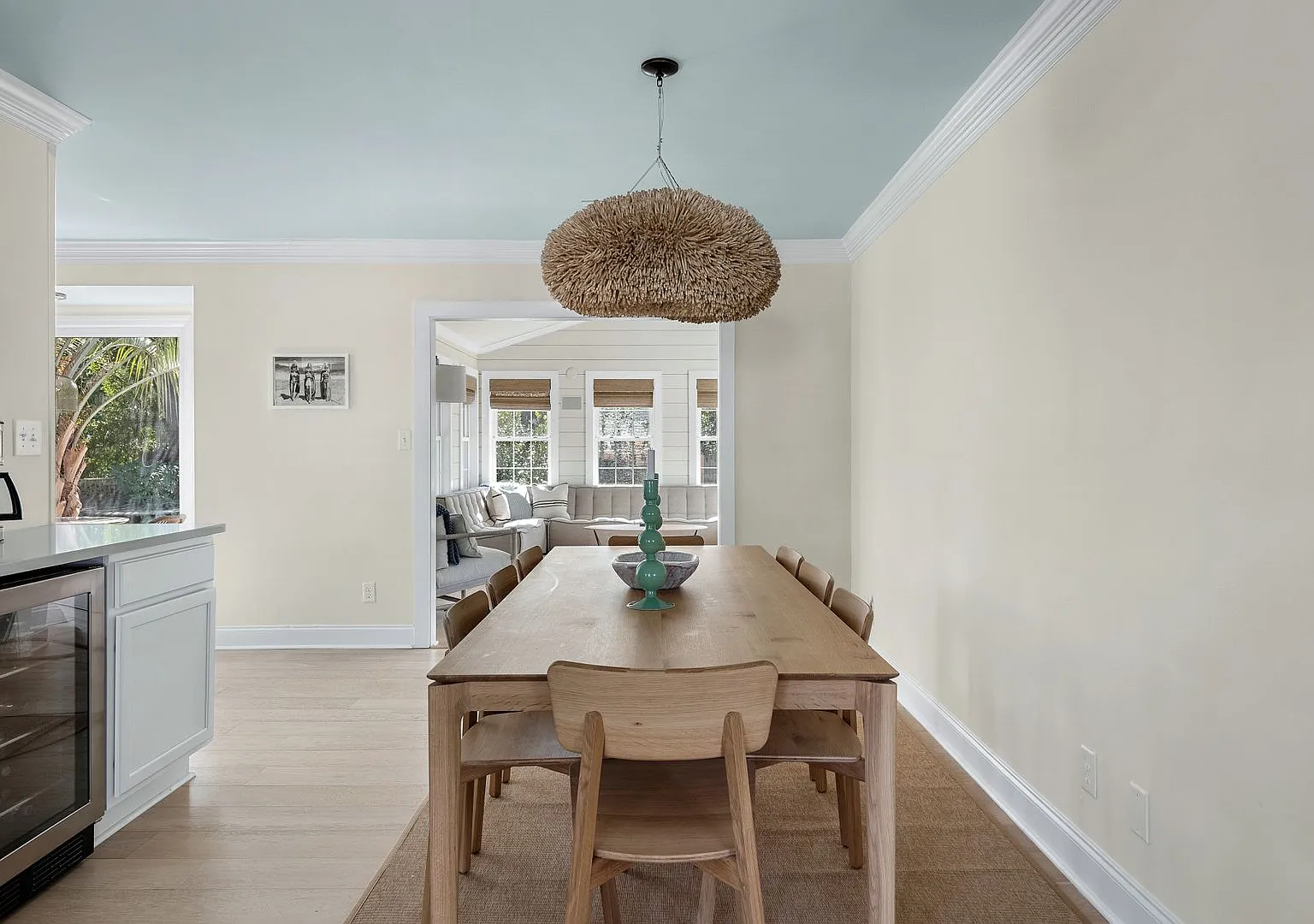 The Bungalow- 1121 Island View Drive — Photo 2