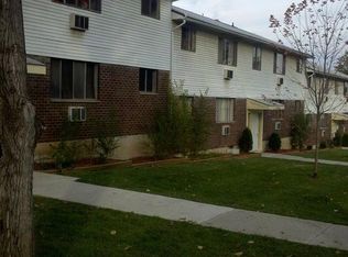 23 Barteau St APT 4, Endicott, NY 13760