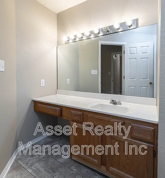 8613 Little Field Way #1 — Photo 9