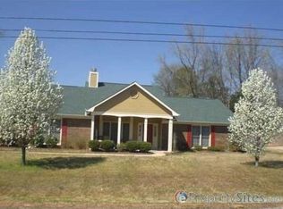 102 Glouchester Rd, Harvest, AL 35749