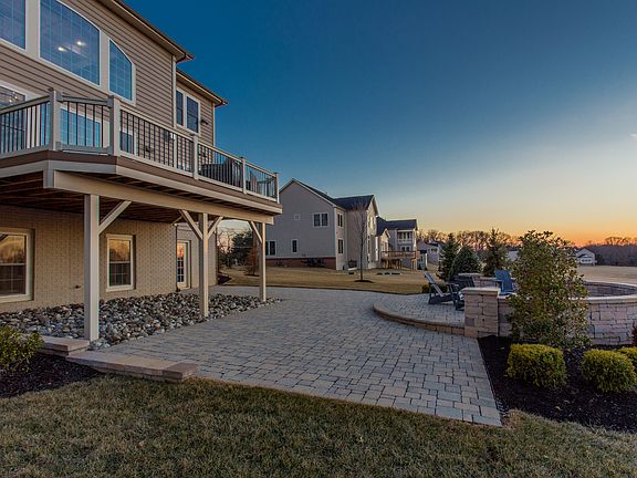 5th image of 21110 Dwyer Ct