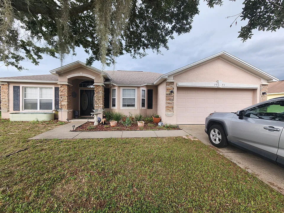 7973 Oak Run Cir