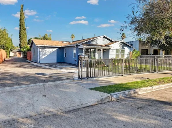 215 N McClay St, Santa Ana, CA 92701