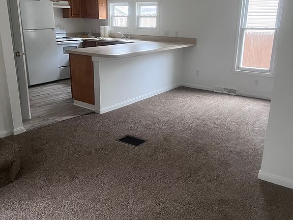 2nd image of 56 17th St NW