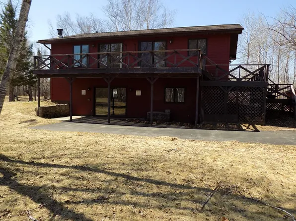2881 Riverview Dr NW, Baudette, MN 56623