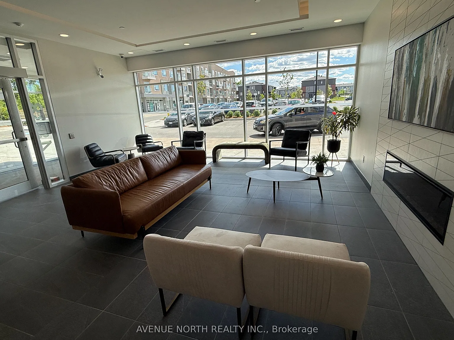 2 bed, $2,545 — Photo 3