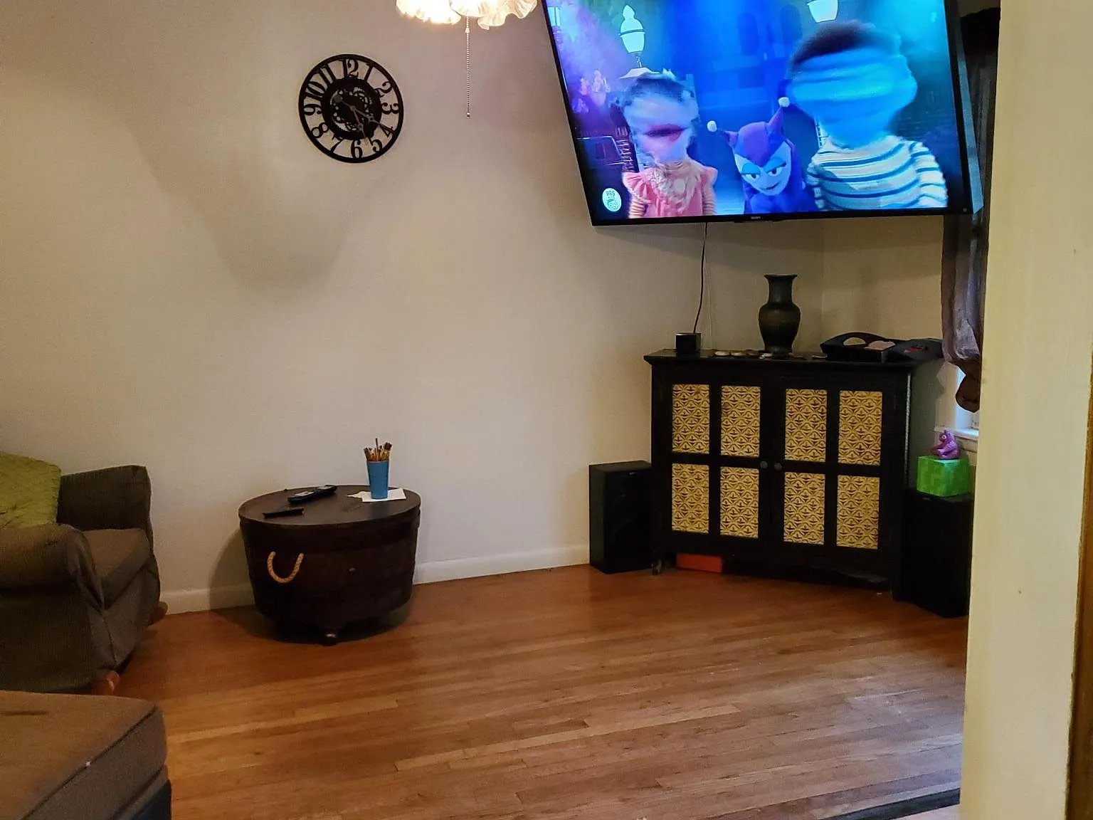 3 bed, 1292 sqft, $1,650 — Photo 3