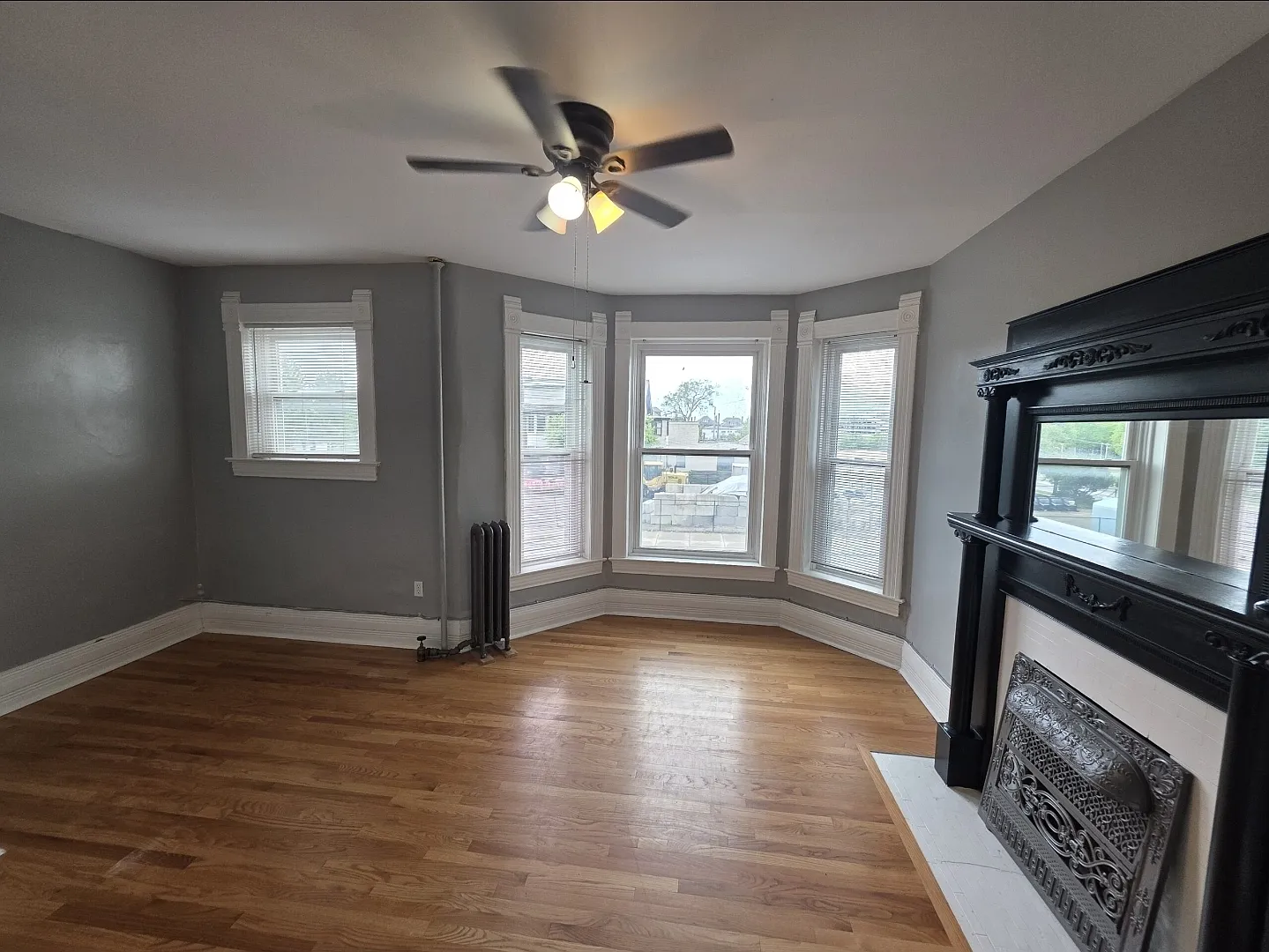 Studio, 490 sqft, $825 — Photo 2
