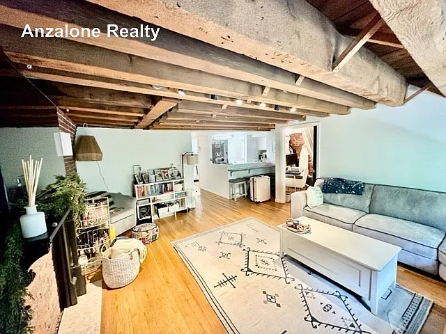 102 Commercial St #5 — Photo 22
