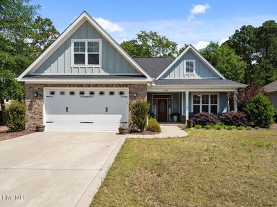 130 Heath Ct, West End, NC, 27376