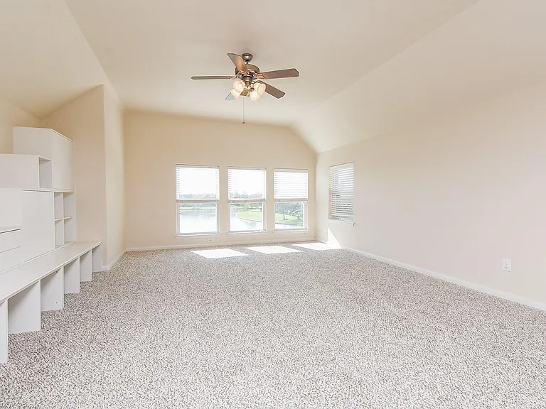 6203 Ledger Ln — Photo 28