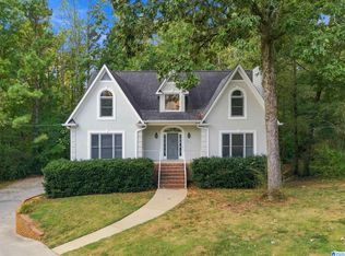 1532 Cypress Cove Cir, Hoover, AL 35244