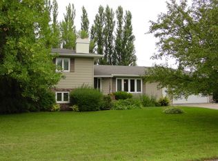 529 Broadway St, Thompson, ND 58278