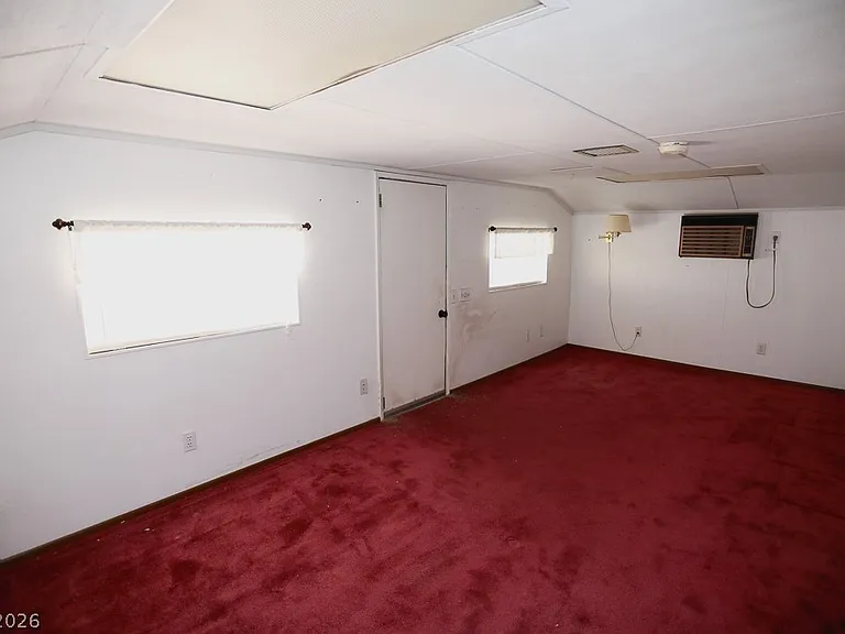 2725 Colanthe Ave — Photo 40