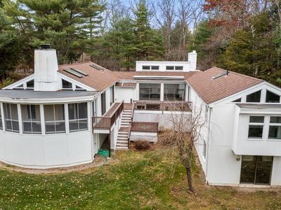 29 Woodland St, Sherborn, MA, 01770